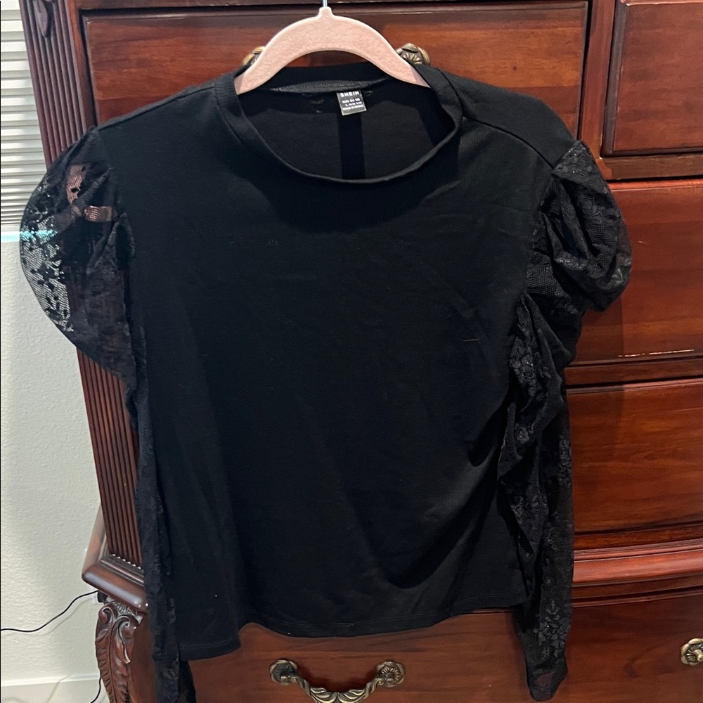 SHEIN Black Lace Sleeve Blouse